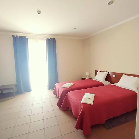 Hotel Residencia D'Atalaia Fronteira Zewnętrze zdjęcie